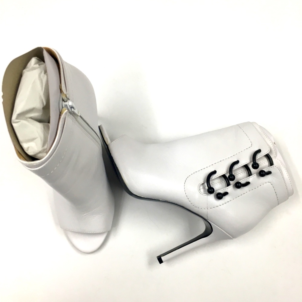 Katie Perry The Unity Too Leather Open Toe Booties  8 White Cocktail Party Glam